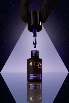 Brokatowy lakier hybrydowy #voom720 BLUEBERRY BLISS 5 ml