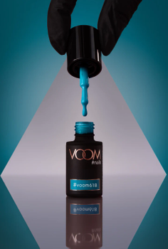 Kolorowy lakier hybrydowy #voom618 ARCTIC BLUE 5 ml